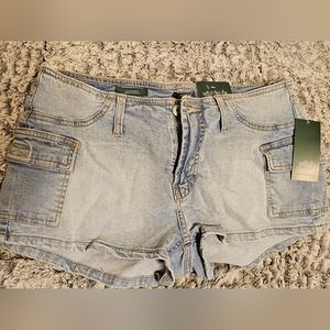Wild fable Jean shorts in size 8